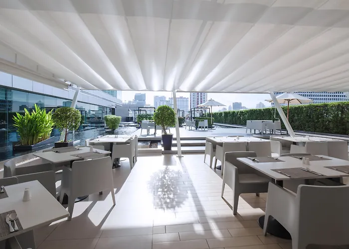 Centara Watergate Pavillion Hotel Bangkok