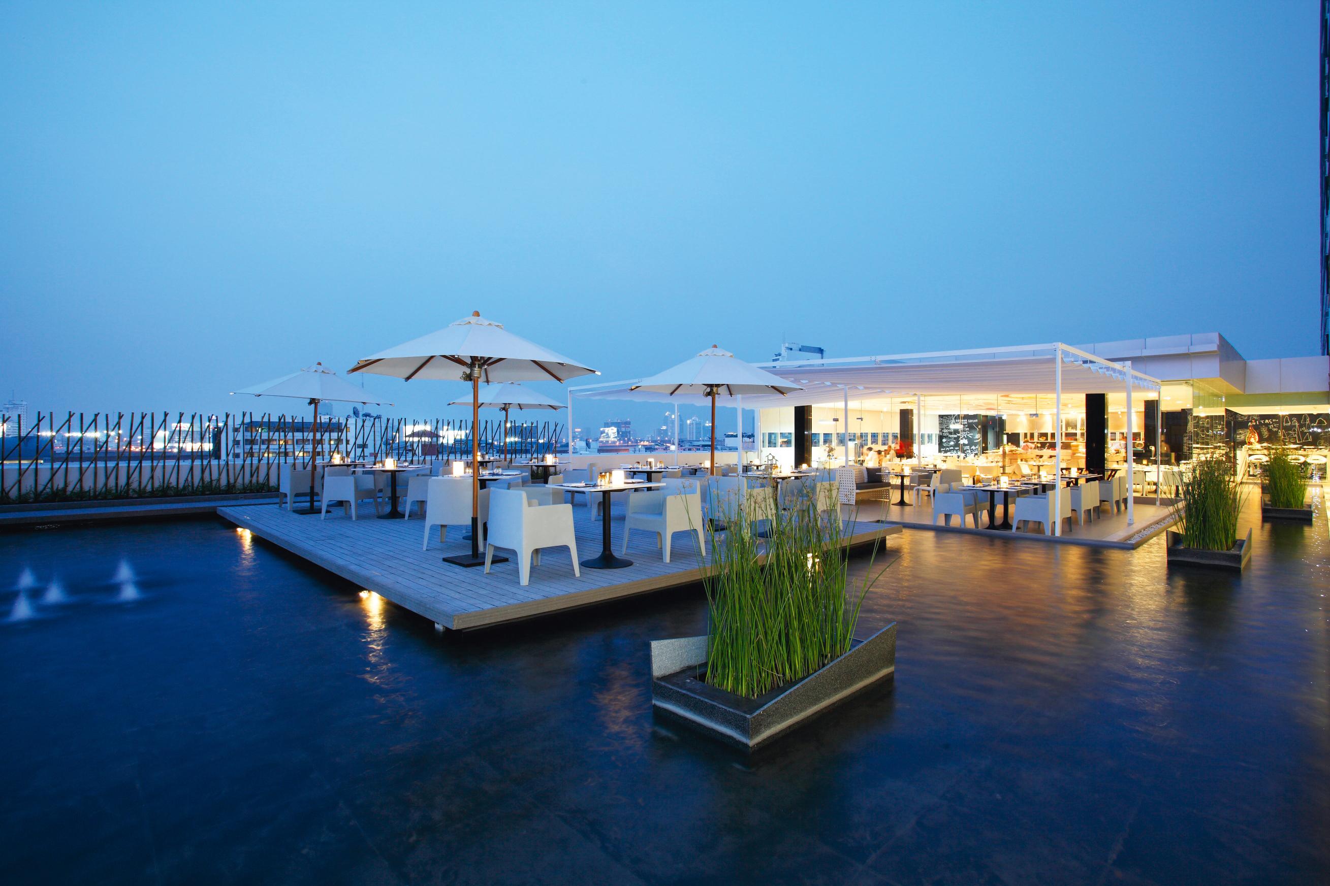 Centara Watergate Pavillion Hotel Bangkok